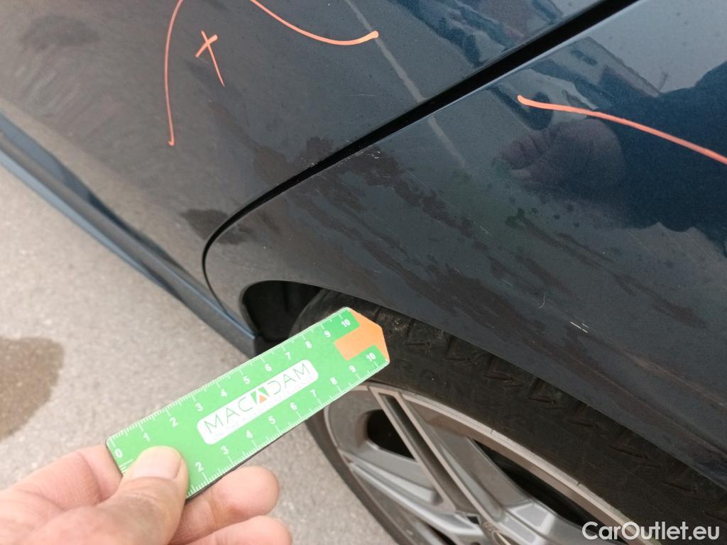  Mercedes  A-Klasse MERCEDES-BENZ Clase A / 2018 / 5P / berlina con portón A 200 d #8