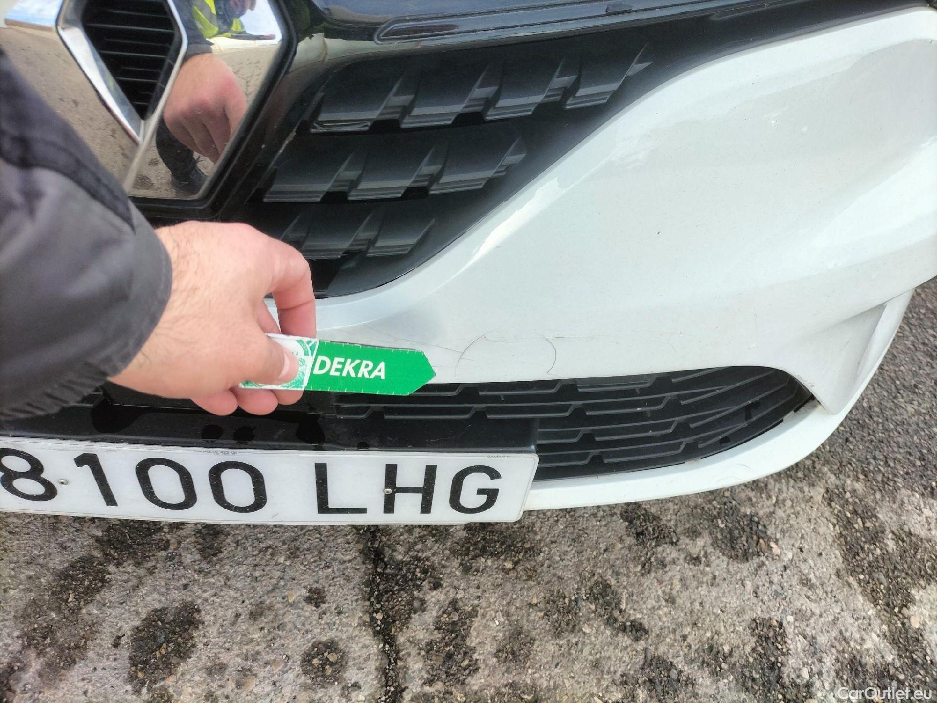  Renault  Clio RENAULT  / 2019 / 5P / berlina con portón Business Blue dCi 63 kW (85CV) #5