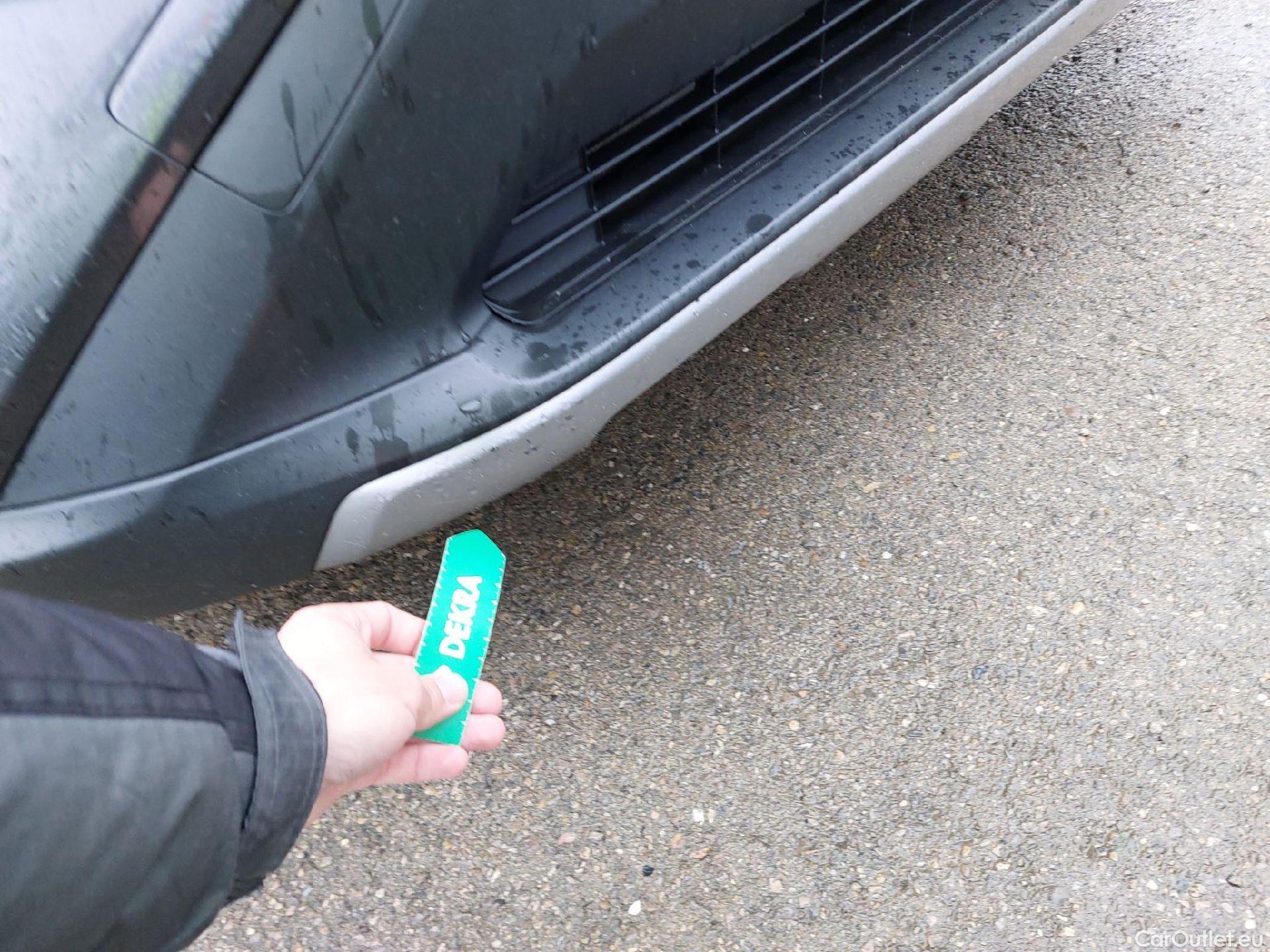  Toyota  RAV4 TOYOTA  / 2018 / 5P / todoterreno 2.5l 220H Advance Plus #8