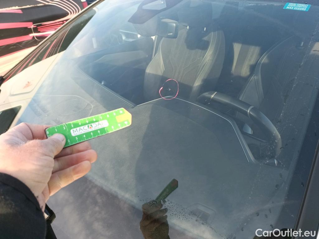  Peugeot  308 PEUGEOT  / 2021 / 5P / familiar SW GT Pack BlueHDi 130 S&S EAT8 #1