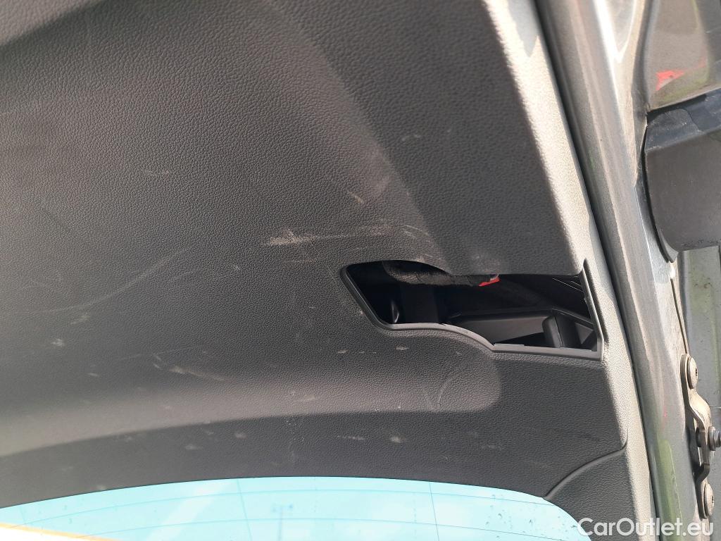  Skoda  Scala SKODA  / 2019 / 5P / berlina con portón 1.0 TSI 81KW (110 CV) Ambition #37