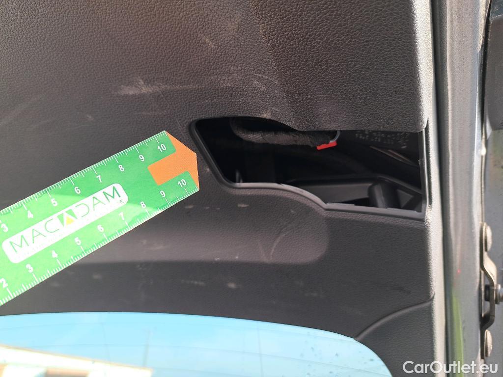  Skoda  Scala SKODA  / 2019 / 5P / berlina con portón 1.0 TSI 81KW (110 CV) Ambition #38