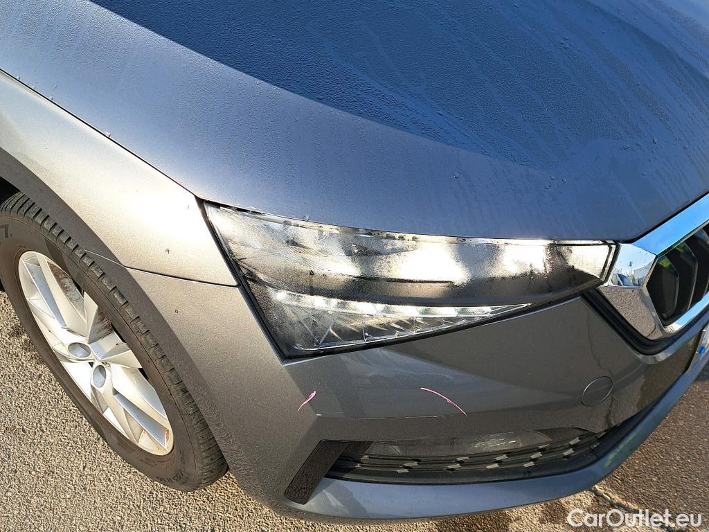  Skoda  Scala SKODA  / 2019 / 5P / berlina con portón 1.0 TSI 81KW (110 CV) Ambition #20