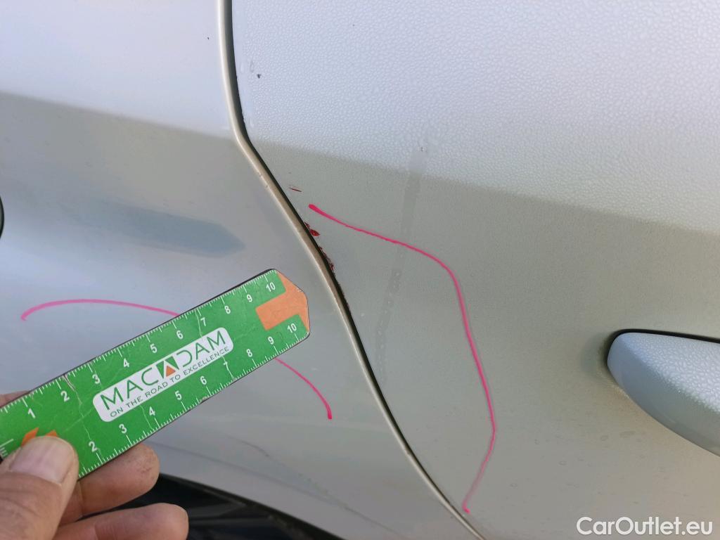  Peugeot  308 PEUGEOT  / 2021 / 5P / familiar SW GT Pack BlueHDi 130 S&S EAT8 #30