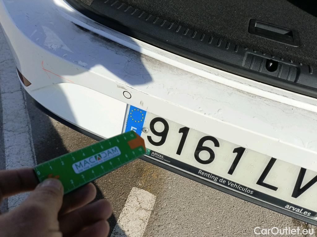  Seat  Leon SEAT Nuevo León / 2020 / 5P / familiar SP 2.0 TDI 85kW Style Go (AC) #20