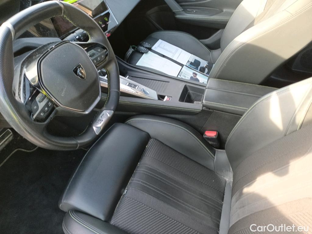  Peugeot  308 PEUGEOT  / 2021 / 5P / familiar SW GT Pack BlueHDi 130 S&S EAT8 #32