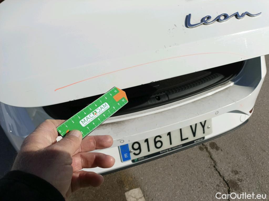  Seat  Leon SEAT Nuevo León / 2020 / 5P / familiar SP 2.0 TDI 85kW Style Go (AC) #21