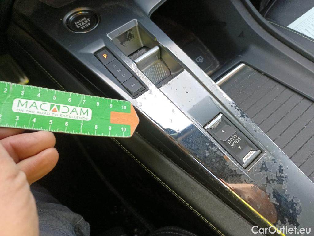  Peugeot  308 PEUGEOT  / 2021 / 5P / familiar SW GT Pack BlueHDi 130 S&S EAT8 #4