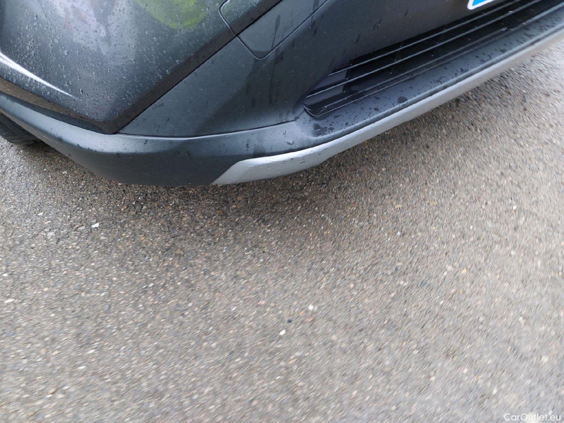  Toyota  RAV4 TOYOTA  / 2018 / 5P / todoterreno 2.5l 220H Advance Plus #7