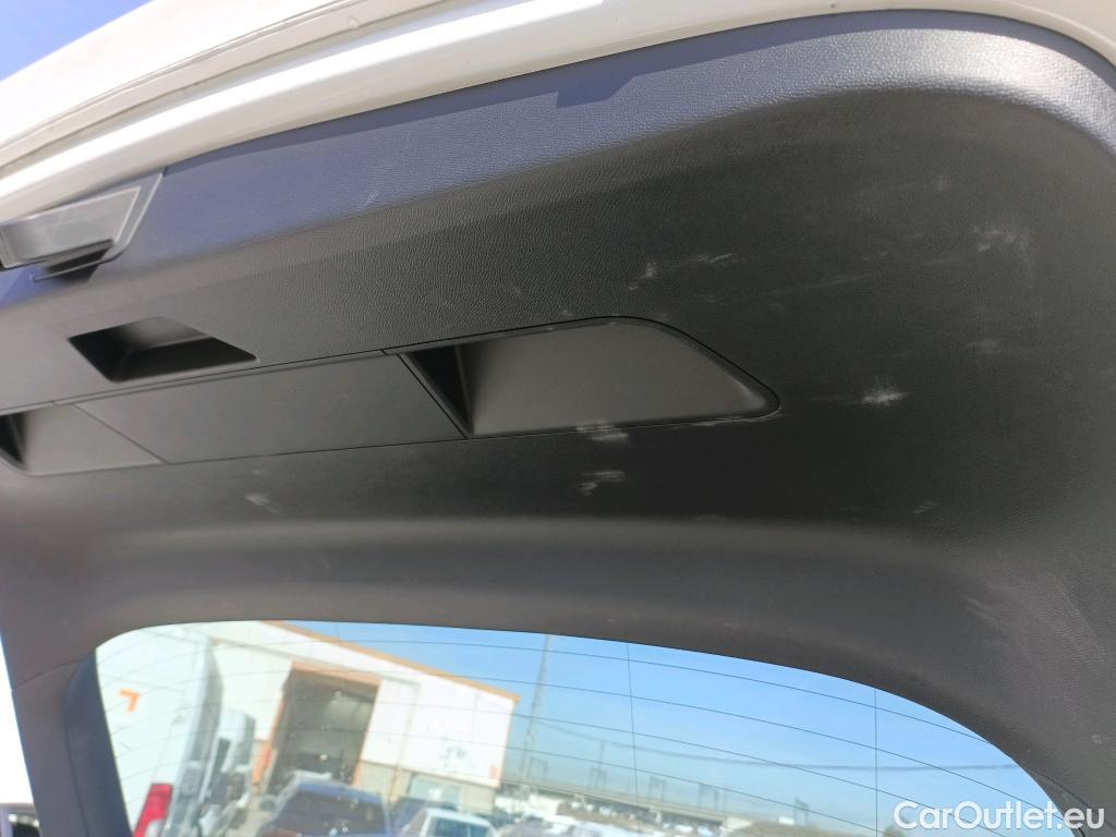  Seat  Leon SEAT Nuevo León / 2020 / 5P / familiar SP 2.0 TDI 85kW Style Go (AC) #13