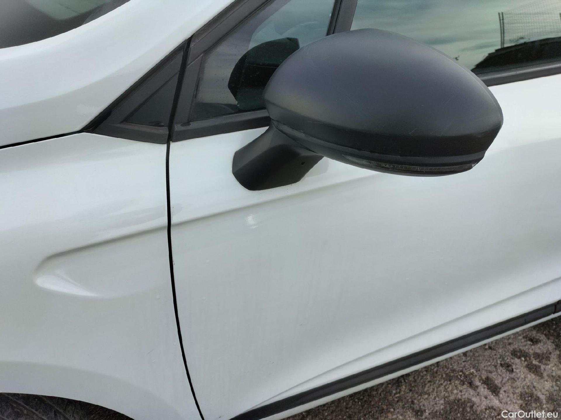  Renault  Clio RENAULT  / 2019 / 5P / berlina con portón Business Blue dCi 63 kW (85CV) #15