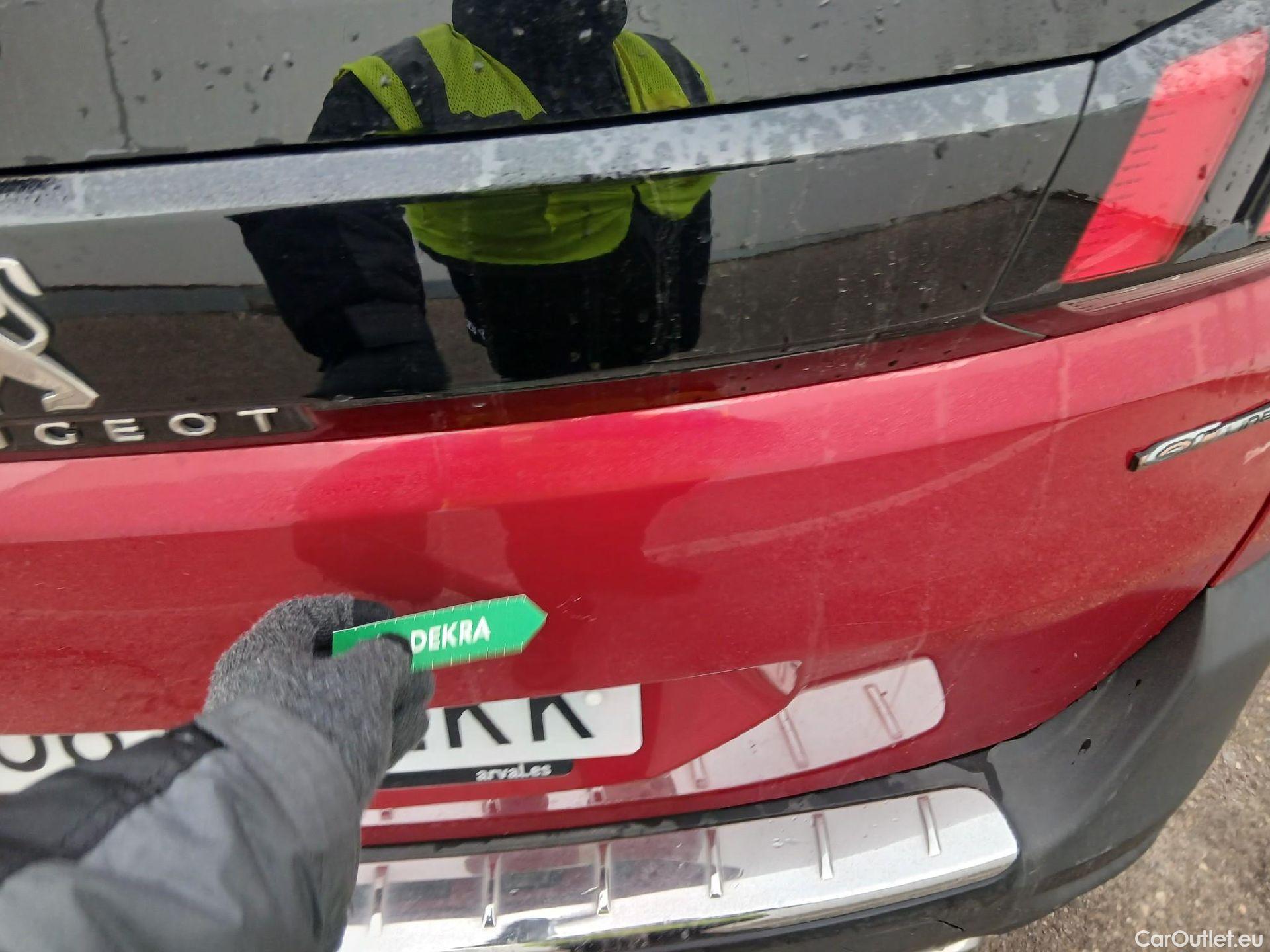  Peugeot  5008 PEUGEOT  / 2017 / 5P / todoterreno GT-Line BlueHDi 96kW (130CV) S&S EAT8 #25