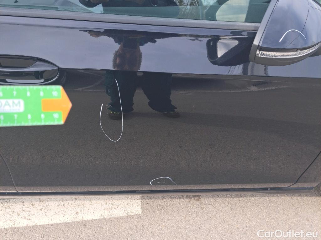  Volkswagen  Golf  VOLKSWAGEN / 2020 / 5P / berlina con portón Life 2.0 TDI 85kW (115CV) #14