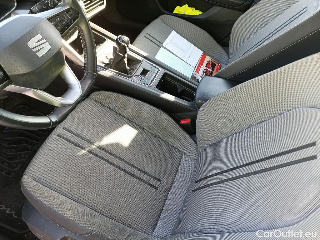  Seat  Leon SEAT Nuevo León / 2020 / 5P / familiar SP 2.0 TDI 85kW Style Go (AC) #4