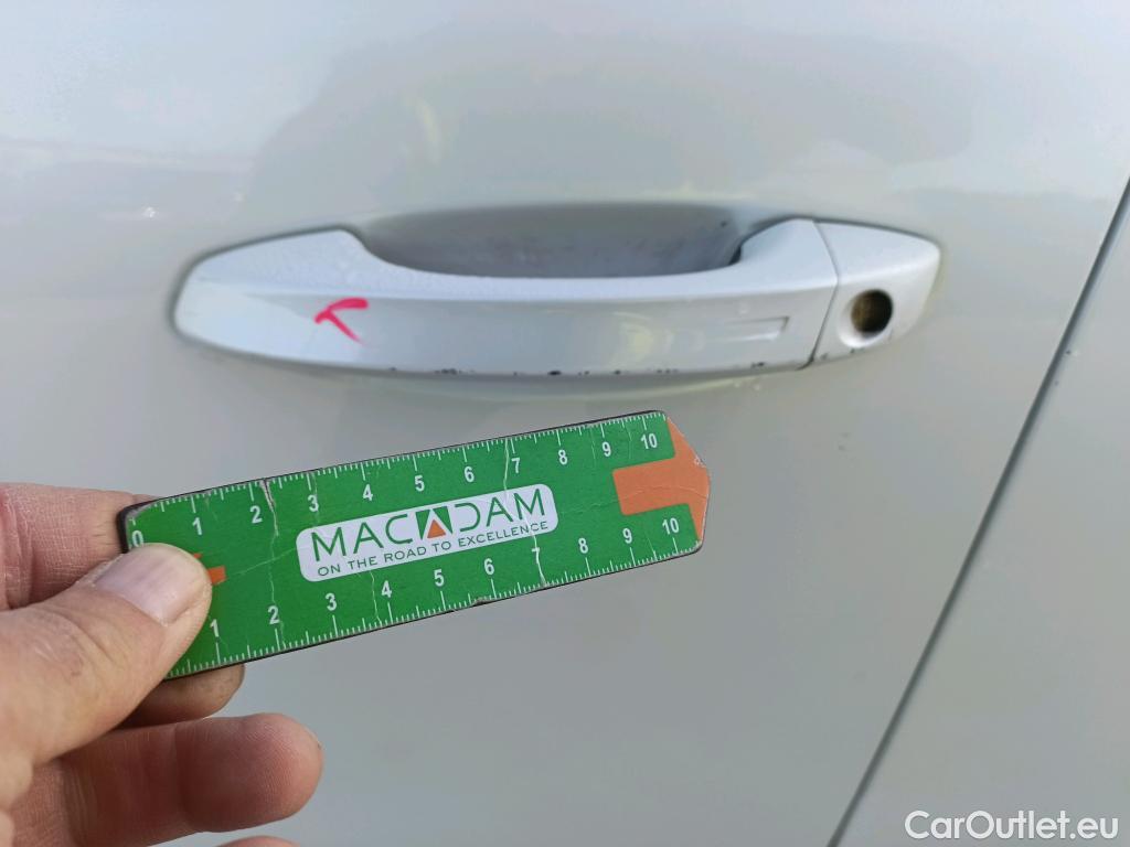  Peugeot  308 PEUGEOT  / 2021 / 5P / familiar SW GT Pack BlueHDi 130 S&S EAT8 #44