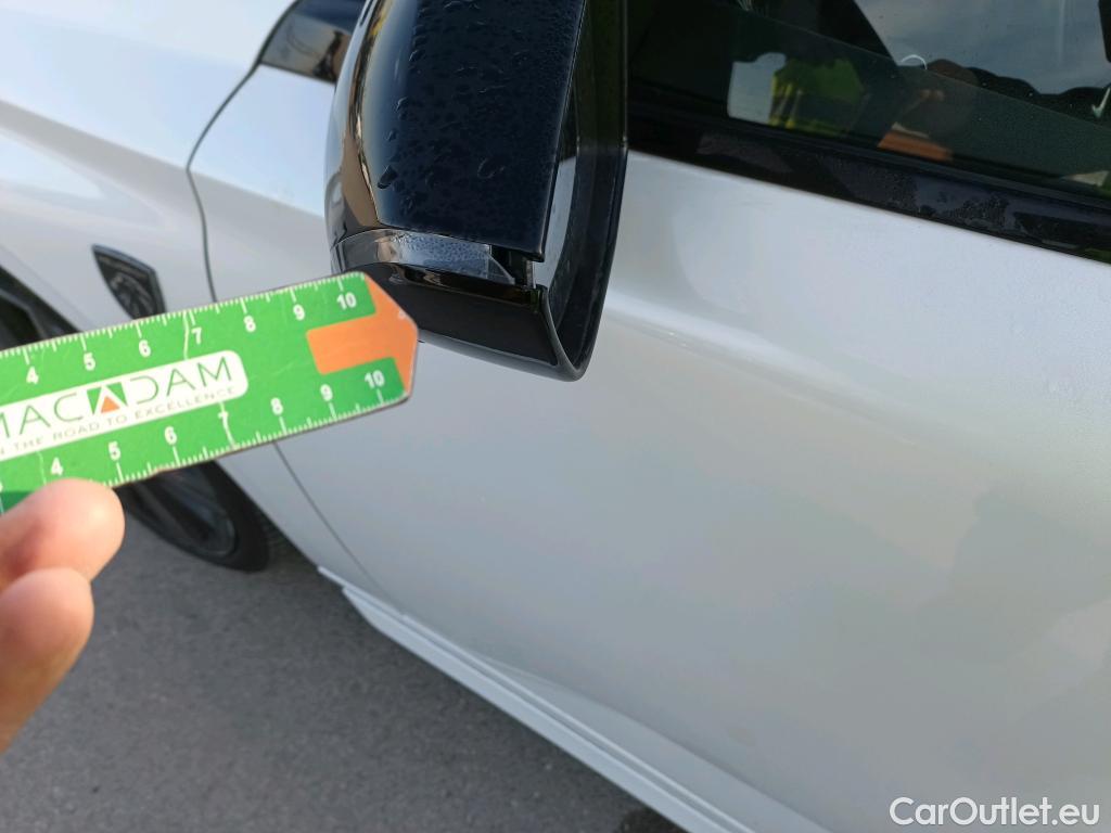  Peugeot  308 PEUGEOT  / 2021 / 5P / familiar SW GT Pack BlueHDi 130 S&S EAT8 #19