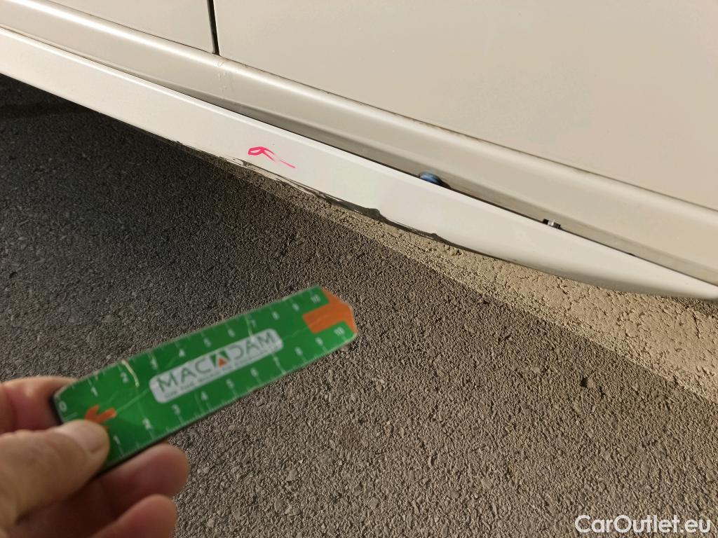  Peugeot  308 PEUGEOT  / 2021 / 5P / familiar SW GT Pack BlueHDi 130 S&S EAT8 #27