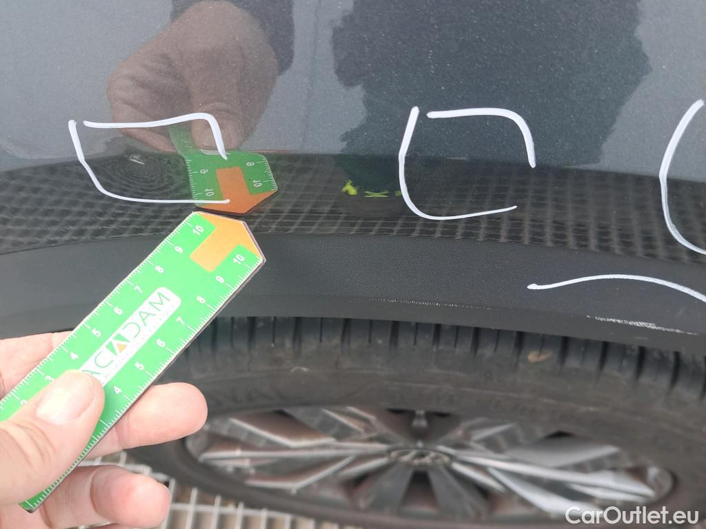  Volkswagen  T-ROC VOLKSWAGEN  / 2017 / 5P / todoterreno Sport 1.5 TSI 110kW (150CV) DSG #17