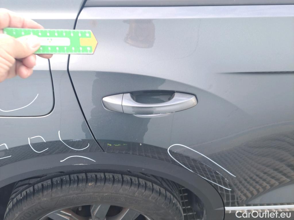  Volkswagen  T-ROC VOLKSWAGEN  / 2017 / 5P / todoterreno Sport 1.5 TSI 110kW (150CV) DSG #45