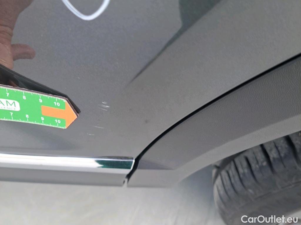  Volkswagen  T-ROC VOLKSWAGEN  / 2017 / 5P / todoterreno Sport 1.5 TSI 110kW (150CV) DSG #34