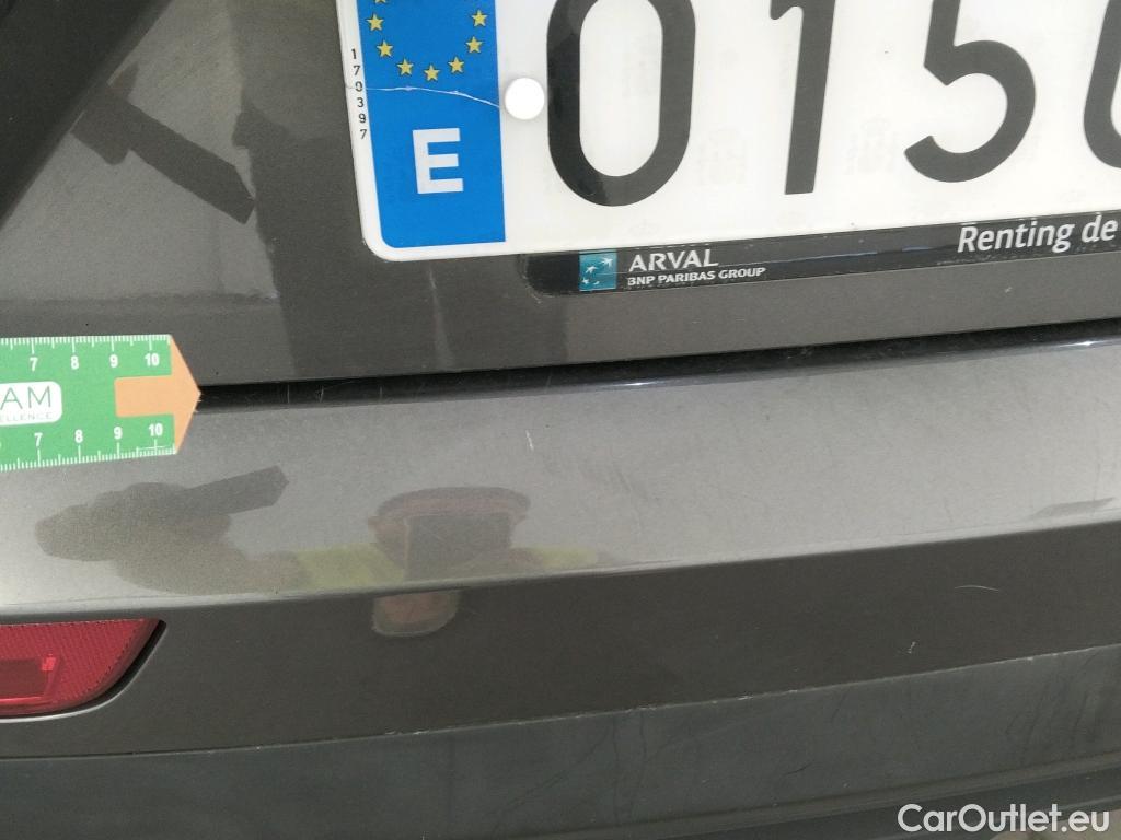  DS  DS7 DS DS 7 Crossback / 2017 / 5P / todoterreno BlueHDi DE 96kW (130CV) Auto. CHIC (AC) #29