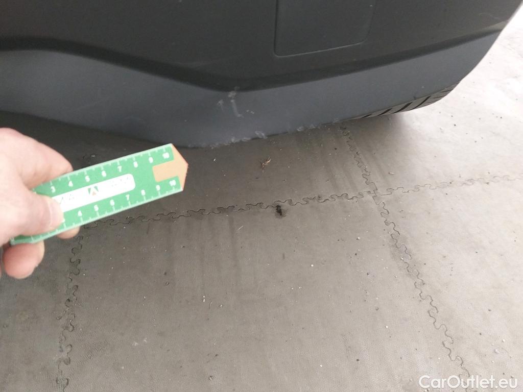  Nissan  Juke NISSAN  / 2019 / 5P / crossover DIG-T 84 kW (114 CV) DCT 7 V N-Connecta (AC2) #24