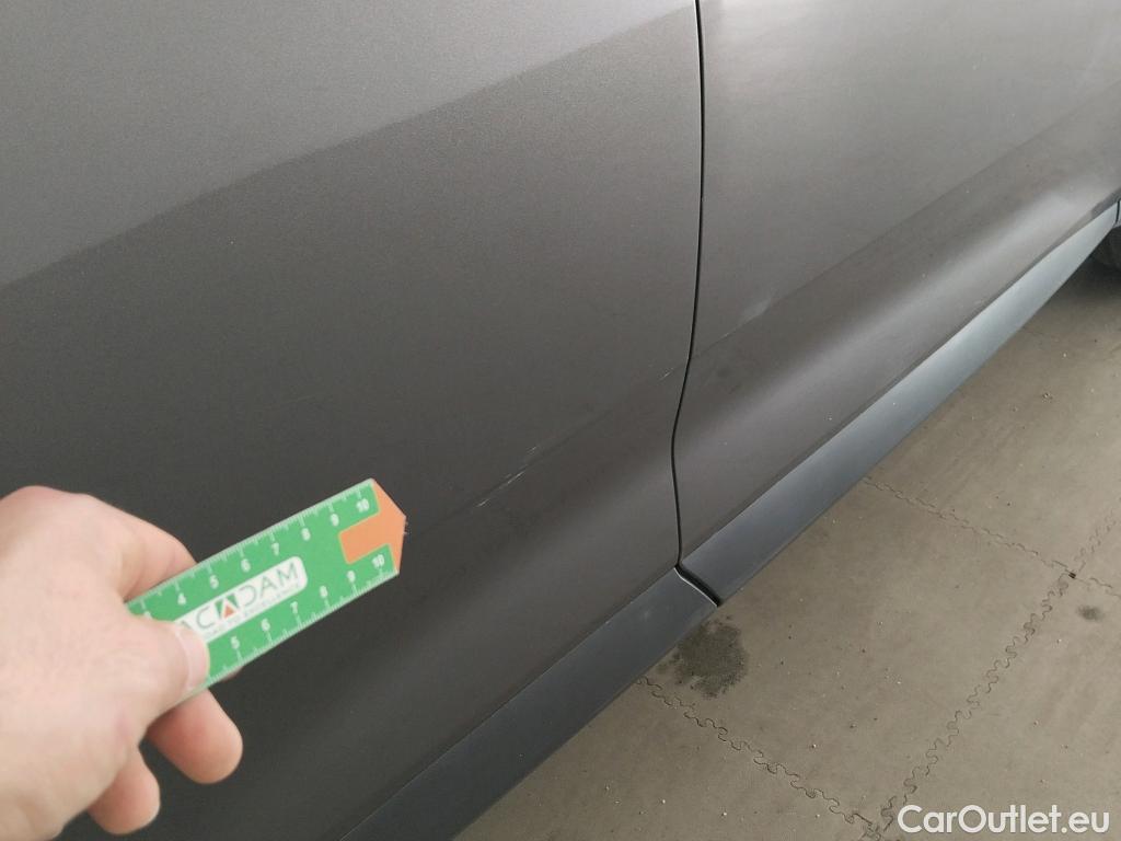  DS  DS7 DS DS 7 Crossback / 2017 / 5P / todoterreno BlueHDi DE 96kW (130CV) Auto. CHIC (AC) #17