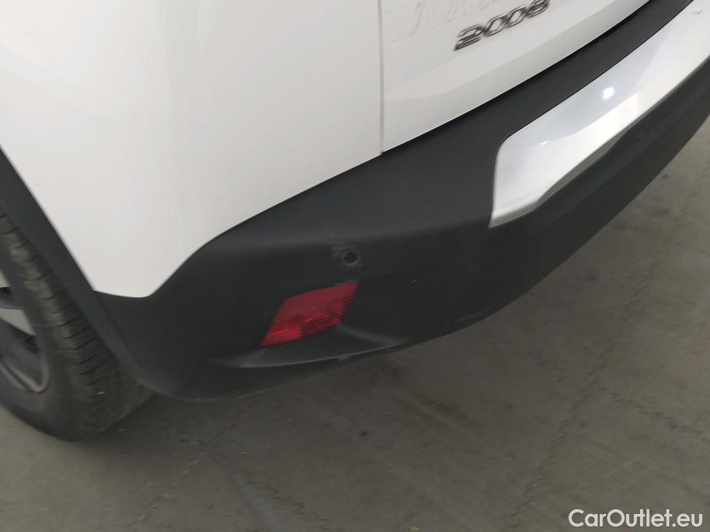  Peugeot  2008 PEUGEOT  / 2019 / 5P / todoterreno Allure BlueHDI 81kW (110CV) #18