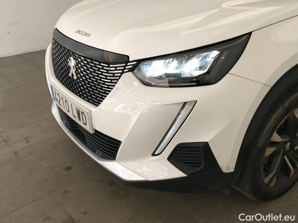  Peugeot  2008 PEUGEOT  / 2019 / 5P / todoterreno Allure BlueHDI 81kW (110CV) #16