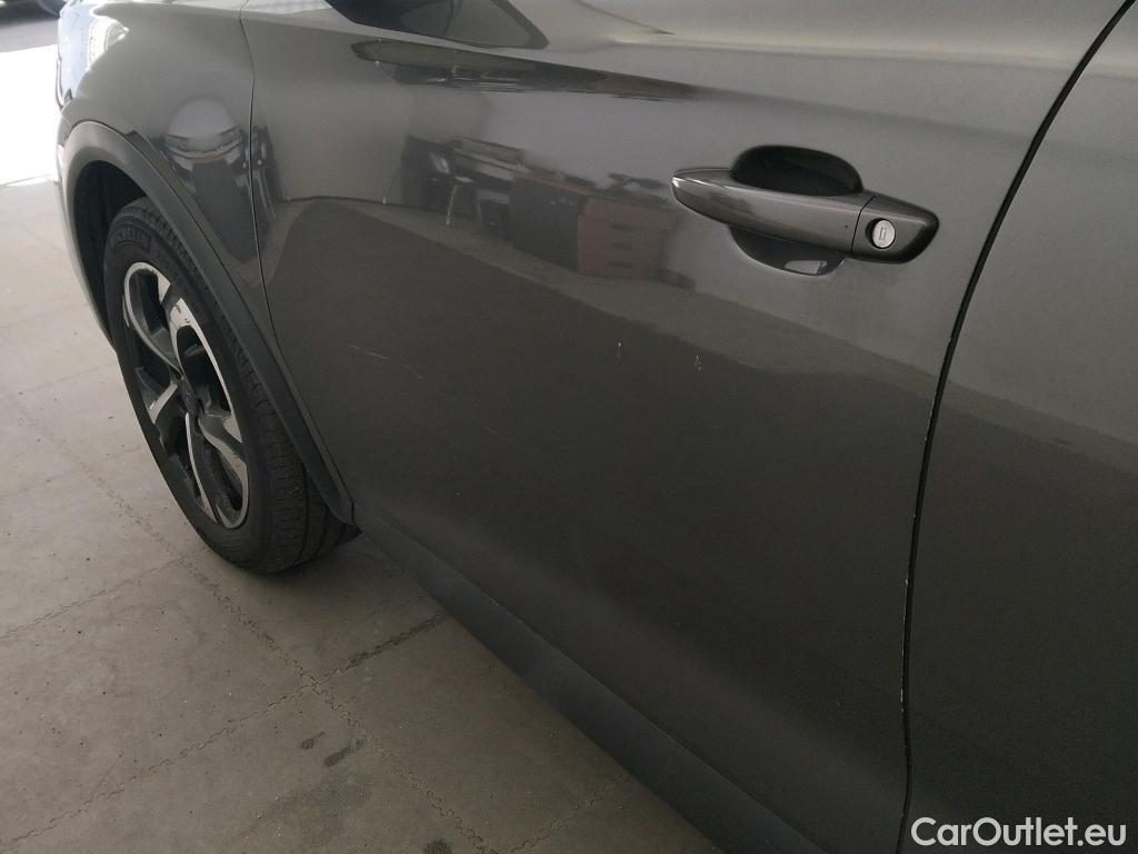  DS  DS7 DS DS 7 Crossback / 2017 / 5P / todoterreno BlueHDi DE 96kW (130CV) Auto. CHIC (AC) #11