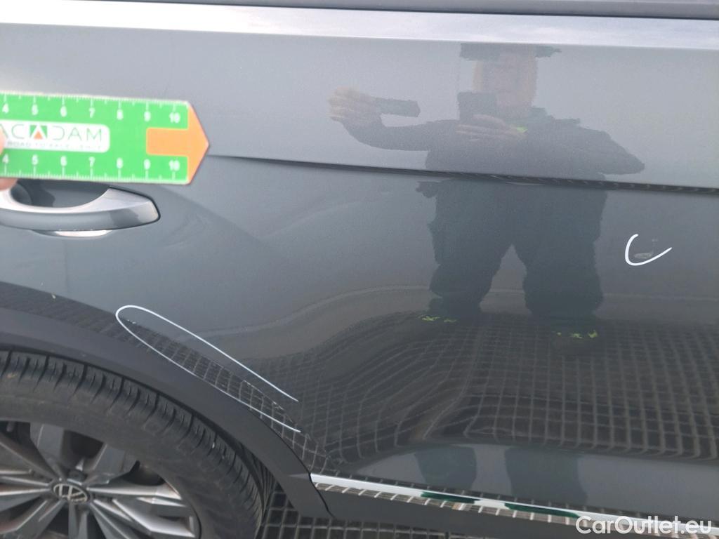  Volkswagen  T-ROC VOLKSWAGEN  / 2017 / 5P / todoterreno Sport 1.5 TSI 110kW (150CV) DSG #19