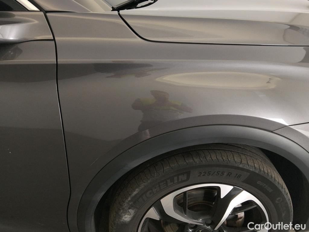  DS  DS7 DS DS 7 Crossback / 2017 / 5P / todoterreno BlueHDi DE 96kW (130CV) Auto. CHIC (AC) #14