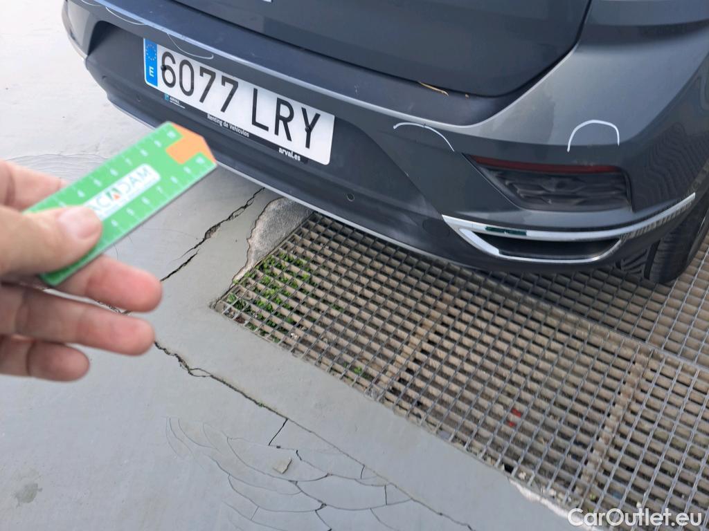  Volkswagen  T-ROC VOLKSWAGEN  / 2017 / 5P / todoterreno Sport 1.5 TSI 110kW (150CV) DSG #23