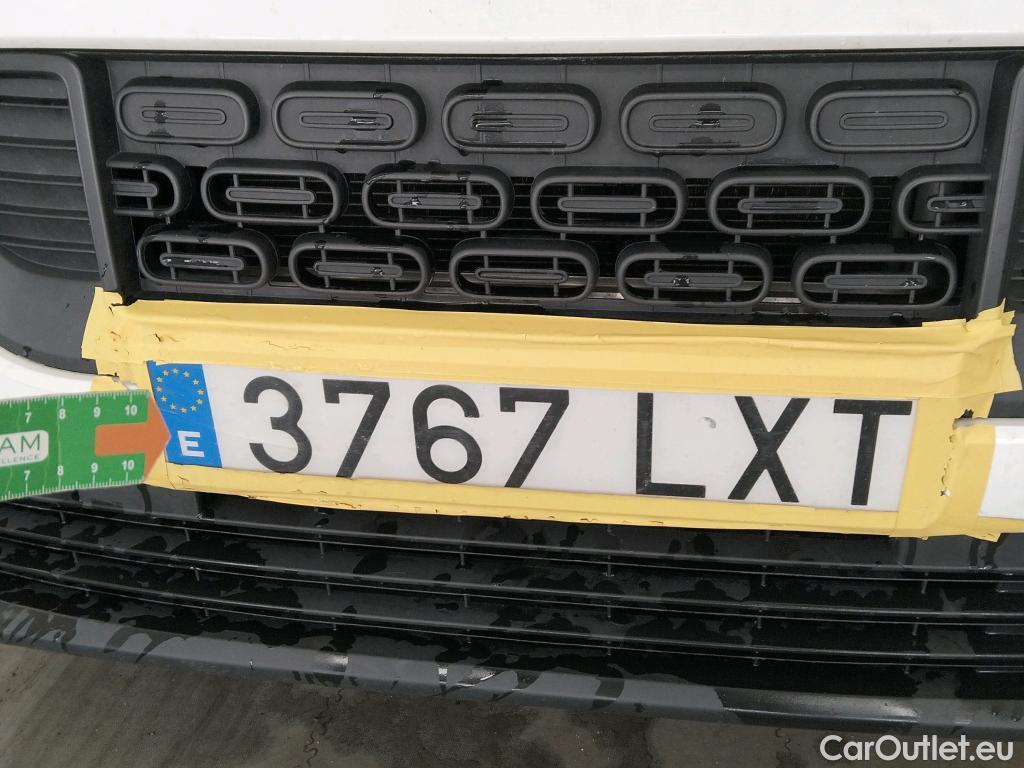  Citroen  Berlingo CITROEN  / 2018 / 5P / monovolumen compacto Talla M BlueHDi 100 S&S FEEL #35