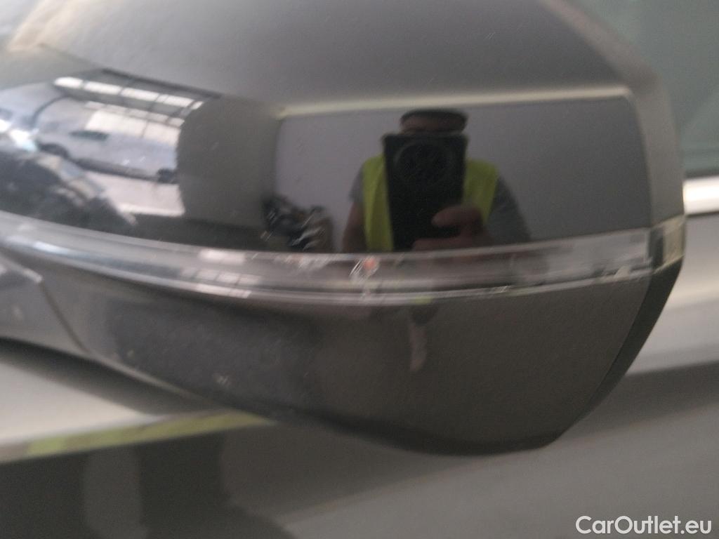  DS  DS7 DS DS 7 Crossback / 2017 / 5P / todoterreno BlueHDi DE 96kW (130CV) Auto. CHIC (AC) #24