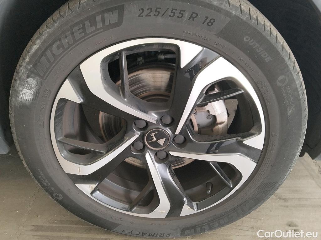  DS  DS7 DS DS 7 Crossback / 2017 / 5P / todoterreno BlueHDi DE 96kW (130CV) Auto. CHIC (AC) #7