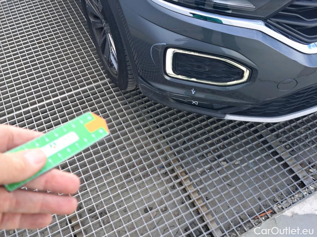  Volkswagen  T-ROC VOLKSWAGEN  / 2017 / 5P / todoterreno Sport 1.5 TSI 110kW (150CV) DSG #21