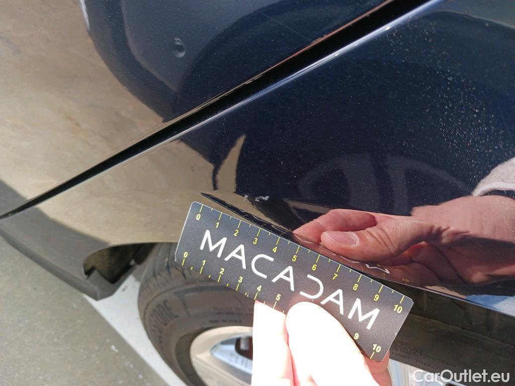  Audi  A6 AUDI  / 2018 / 5P / familiar Avant 55 TFSIe quattro Competition #22