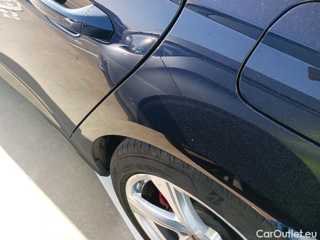  Audi  A6 AUDI  / 2018 / 5P / familiar Avant 55 TFSIe quattro Competition #21