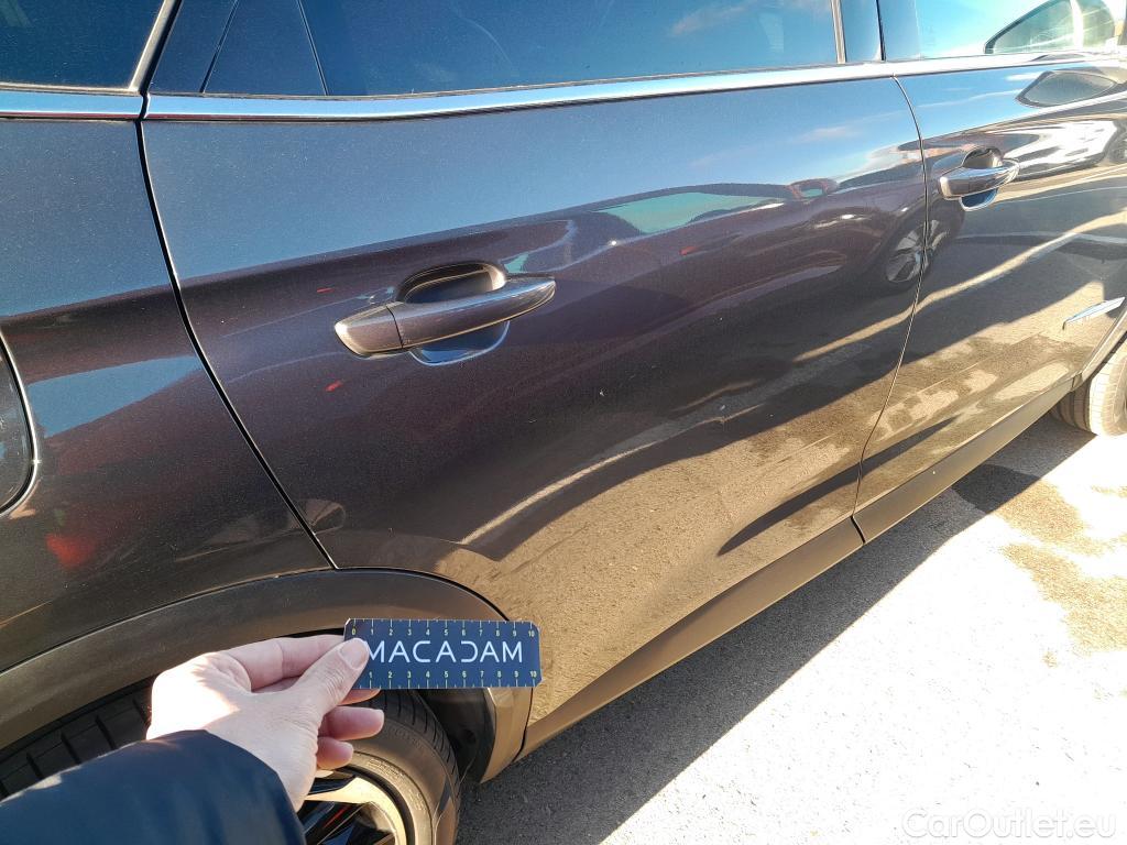  DS  DS7 DS DS 7 Crossback / 2017 / 5P / todoterreno BlueHDi DE 96kW (130CV) AT. PERF.LINE #11