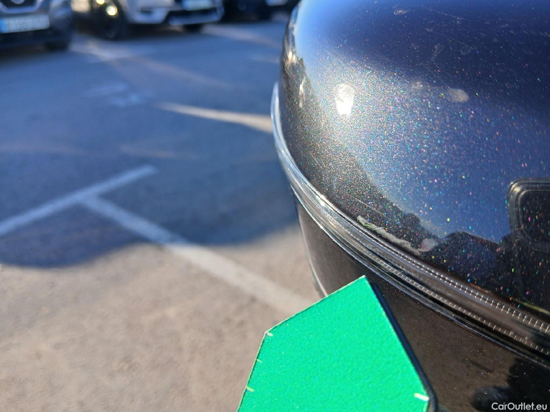  Bmw  Serie 5 BMW  / 2020 / 4P / sedán 520e #32