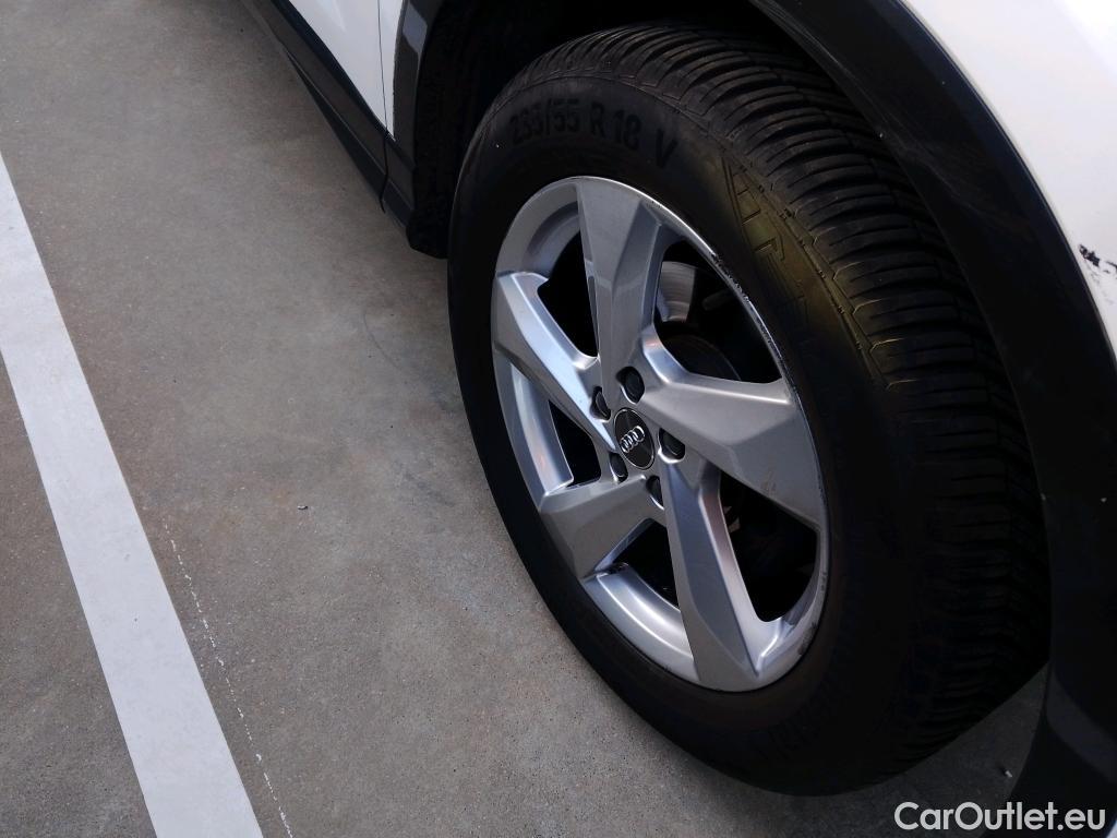  Audi  Q3 AUDI  / 2018 / 5P / todoterreno Advanced 35 TDI 110kW (150CV) S tronic (AC2) #9