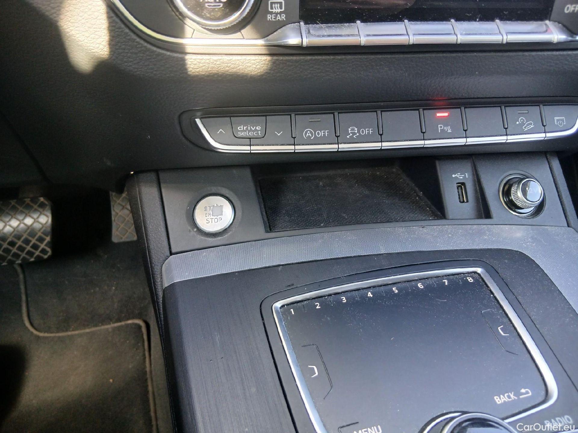  Audi  Q5 AUDI  / 2016 / 5P / todoterreno S line 40 TDI 140kW quattro S tronic #2