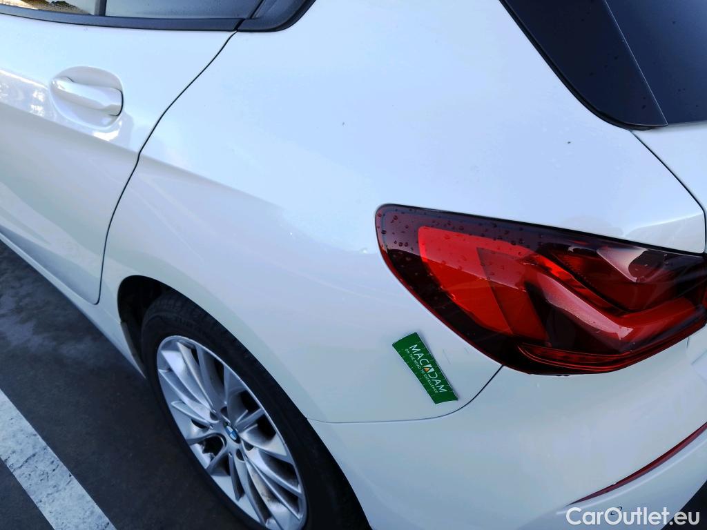  Bmw  Serie 1 BMW  / 2019 / 5P / berlina con portón 118i #1