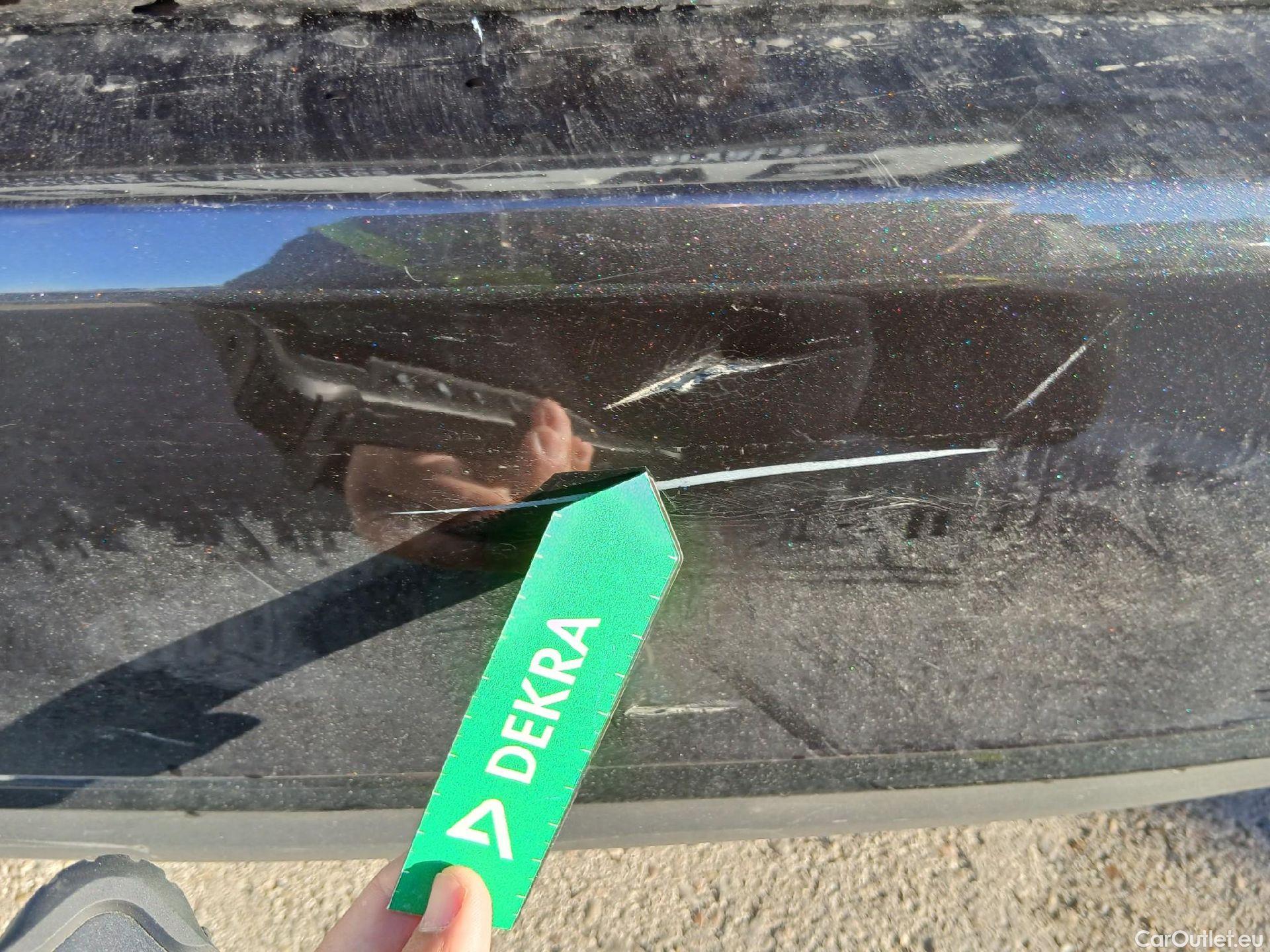  Bmw  Serie 5 BMW  / 2020 / 4P / sedán 520e #22