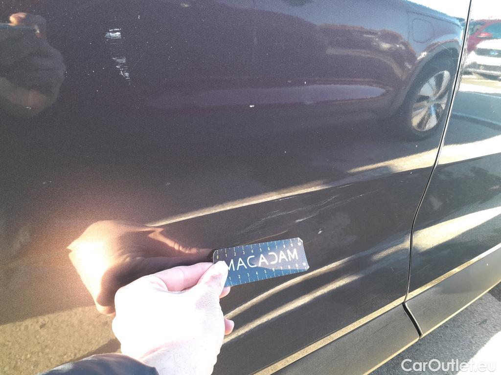  DS  DS7 DS DS 7 Crossback / 2017 / 5P / todoterreno BlueHDi DE 96kW (130CV) AT. PERF.LINE #13