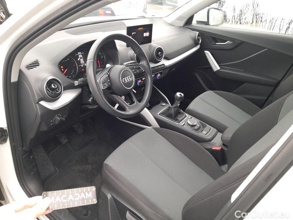 Audi  Q2 AUDI  / 2016 / 5P / todoterreno Design 30 TFSI 85kW (116CV) (AC) #14