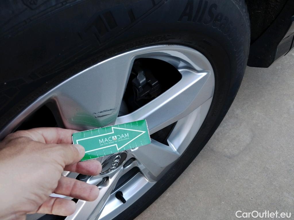  Audi  Q3 AUDI  / 2018 / 5P / todoterreno Advanced 35 TDI 110kW (150CV) S tronic (AC2) #12