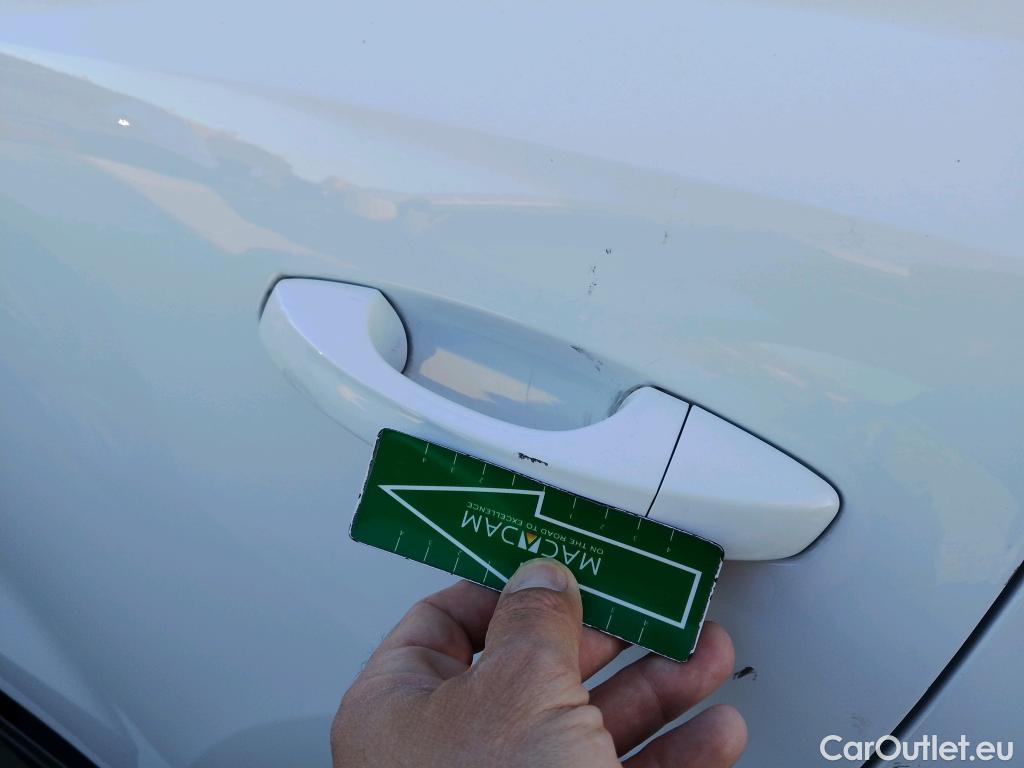  Audi  Q3 AUDI  / 2018 / 5P / todoterreno Advanced 35 TDI 110kW (150CV) S tronic (AC2) #34