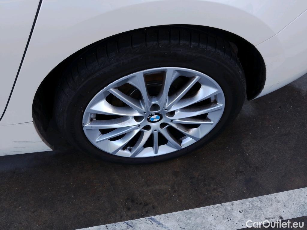  Bmw  Serie 1 BMW  / 2019 / 5P / berlina con portón 118i #5